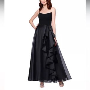 Elegant Black Strapless Gown sz 4